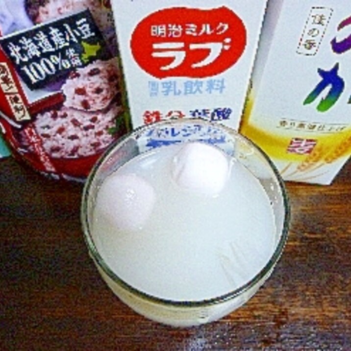 アイス♡苺マシュマロ入小豆ミルク酒